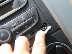 2013款 1.6L 自动 豪华版