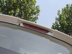 2013款 1.6L 自动 豪华版