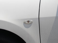 2013款 1.6L 自动 豪华版