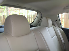 2013款 1.6L 自动 豪华版
