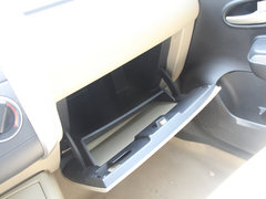 2013款 1.6L 自动 豪华版