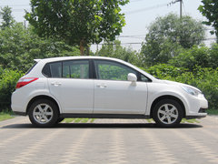 2013款 1.6L 自动 豪华版