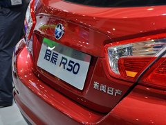 2013款 1.6L 自动 豪华版