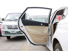 2013款 1.5L 手动 豪华型