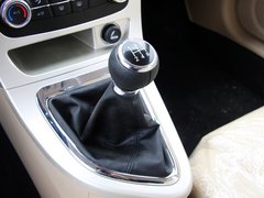 2013款 1.5L 手动 豪华型