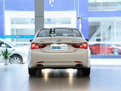 2013款 2.4L 自动 顶级版 国IV