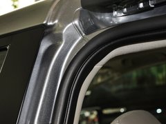 2013款 2.0L 自动 豪华型 7座