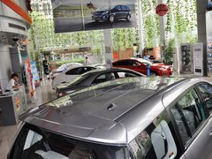 2013款 2.0L 自动 豪华型 7座