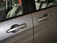 2013款 2.0L 自动 豪华型 7座