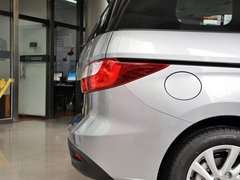 2013款 2.0L 自动 豪华型 7座