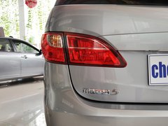 2013款 2.0L 自动 豪华型 7座