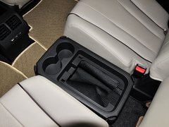2013款 2.0L 自动 豪华型 7座
