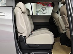 2013款 2.0L 自动 豪华型 7座