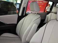 2013款 2.0L 自动 豪华型 7座