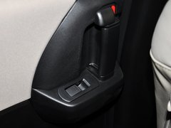 2013款 2.0L 自动 豪华型 7座