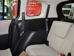 2013款 2.0L 自动 豪华型 7座