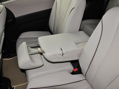 2013款 2.0L 自动 豪华型 7座