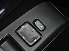 马自达5 2013款 2.0L 自动 豪华型 7座