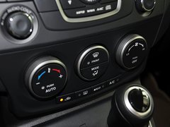 2013款 2.0L 自动 豪华型 7座