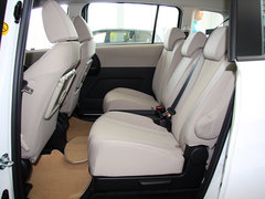 2013款 2.0L 自动 豪华型 7座