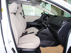 2013款 2.0L 自动 豪华型 7座