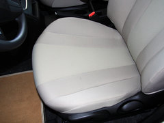 2013款 2.0L 自动 豪华型 7座