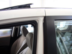2013款 2.0L 自动 豪华型 7座
