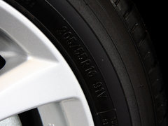 2013款 2.0L 自动 豪华型 7座