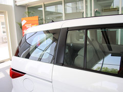 2013款 2.0L 自动 豪华型 7座