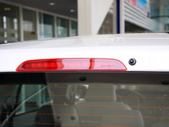 2013款 2.0L 自动 豪华型 7座