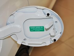 2013款 2.0L 自动 舒适型 7座