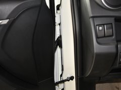 2013款 2.0L 自动 舒适型 7座