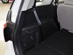 2013款 2.0L 自动 舒适型 7座