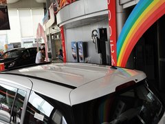 2013款 2.0L 自动 舒适型 7座