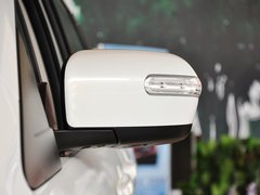 2013款 2.0L 自动 舒适型 7座