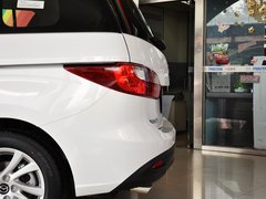 2013款 2.0L 自动 舒适型 7座