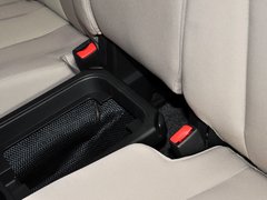 2013款 2.0L 自动 舒适型 7座