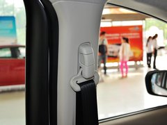 2013款 2.0L 自动 舒适型 7座