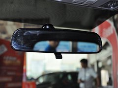 2013款 2.0L 自动 舒适型 7座