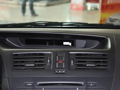2013款 2.0L 自动 舒适型 7座