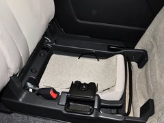 2013款 2.0L 自动 舒适型 7座