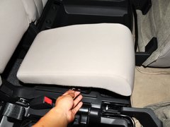 2013款 2.0L 自动 舒适型 7座