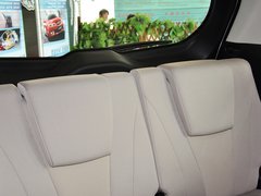 2013款 2.0L 自动 舒适型 7座