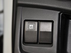 2013款 2.0L 自动 舒适型 7座