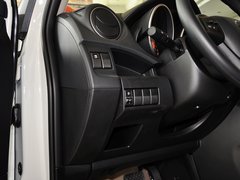 2013款 2.0L 自动 舒适型 7座