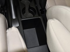 2013款 2.0L 自动 舒适型 7座