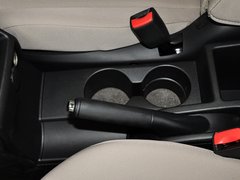 2013款 2.0L 自动 舒适型 7座
