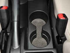 2013款 2.0L 自动 舒适型 7座