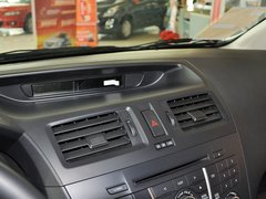 2013款 2.0L 自动 舒适型 7座