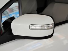 2013款 2.0L 自动 舒适型 7座